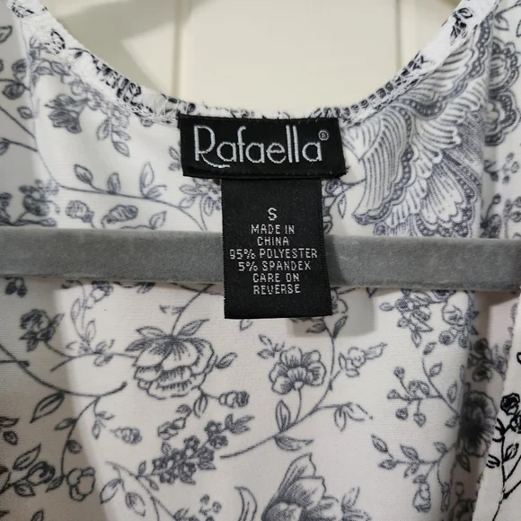 Wrap Blouse black & white floral - Picture 7 of 7